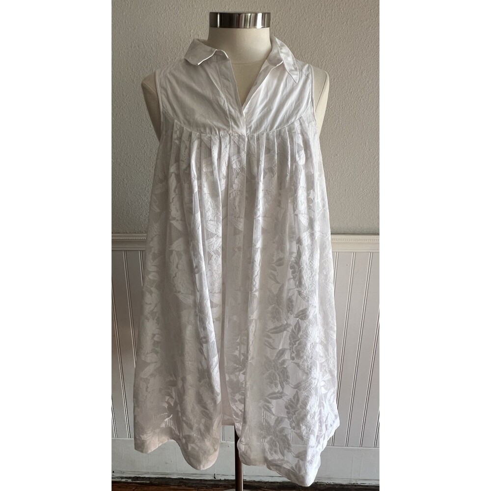 HD in Paris Sleeveless Collared Dress Back Cut Out Lace Flowy Romantic White L